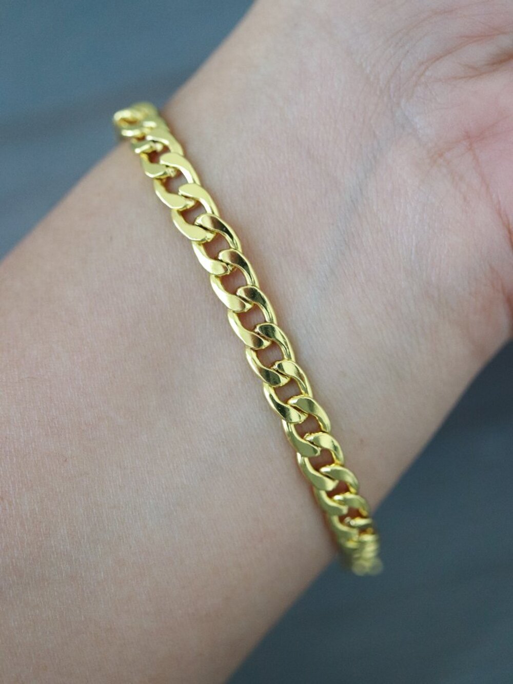 6mm Curb Cuban Chain Bracelet 18k Gold Plated Stainless Steel